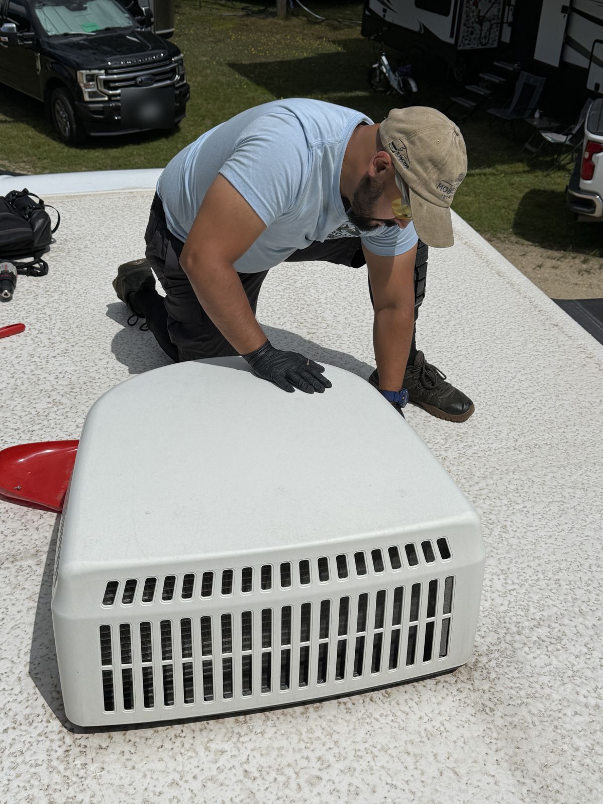 Rooftop air conditioner work